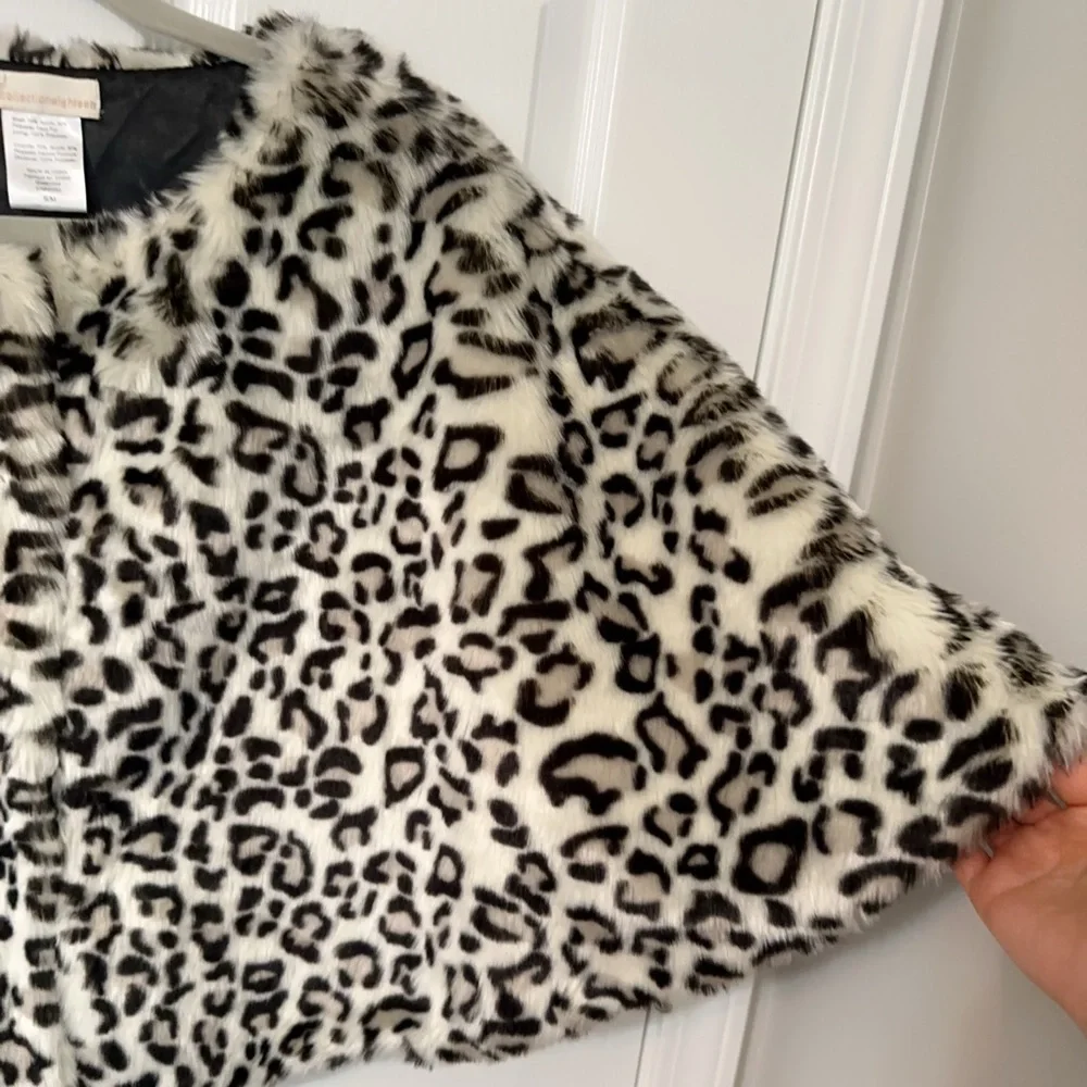 Collection XIIX Leopard Print Cape